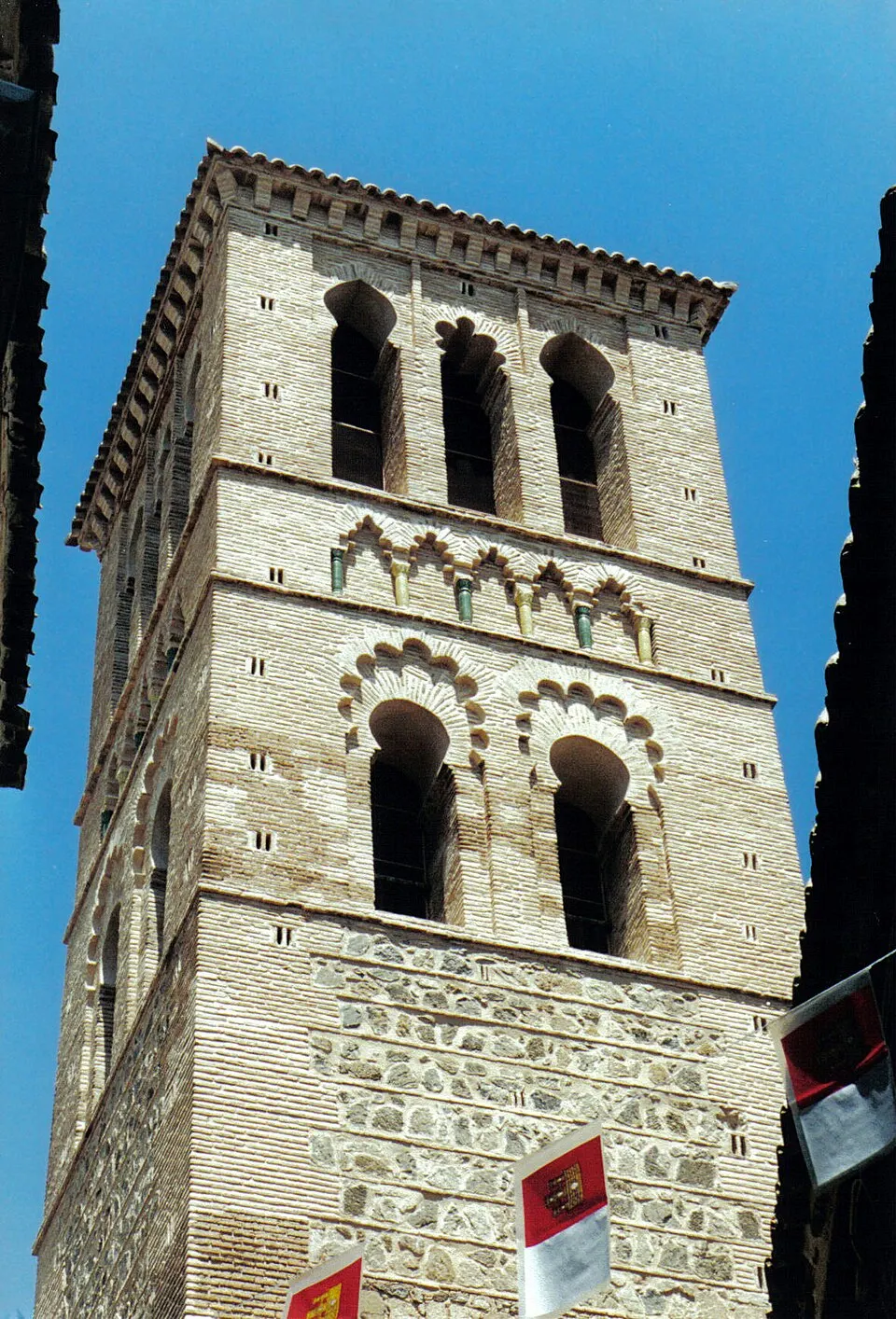 Torre mudéjar de la iglesia de Santo Tomé