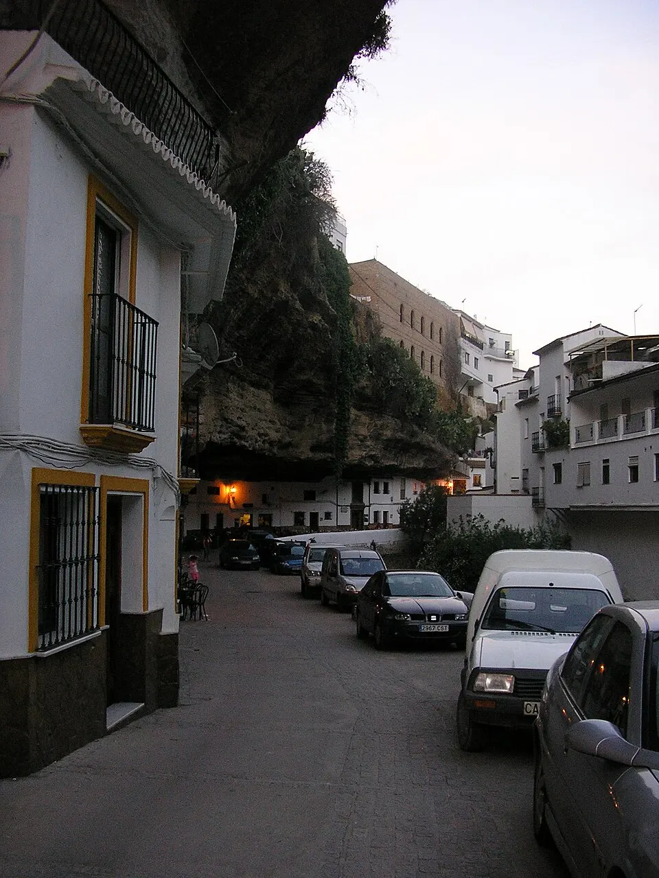 Vista de Setenil de las Bodegas