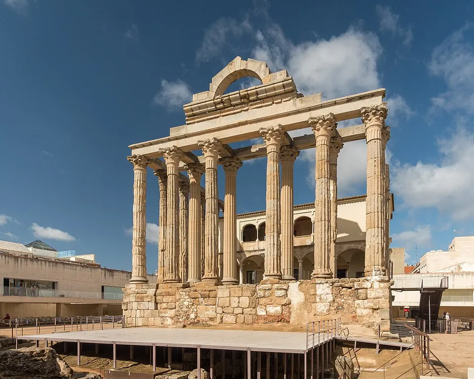 Columnas del Templo de Diana