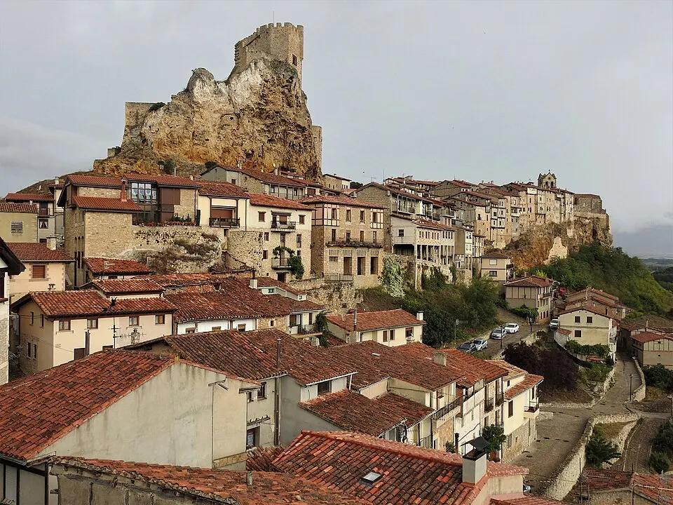 Casas colgadas de Frías