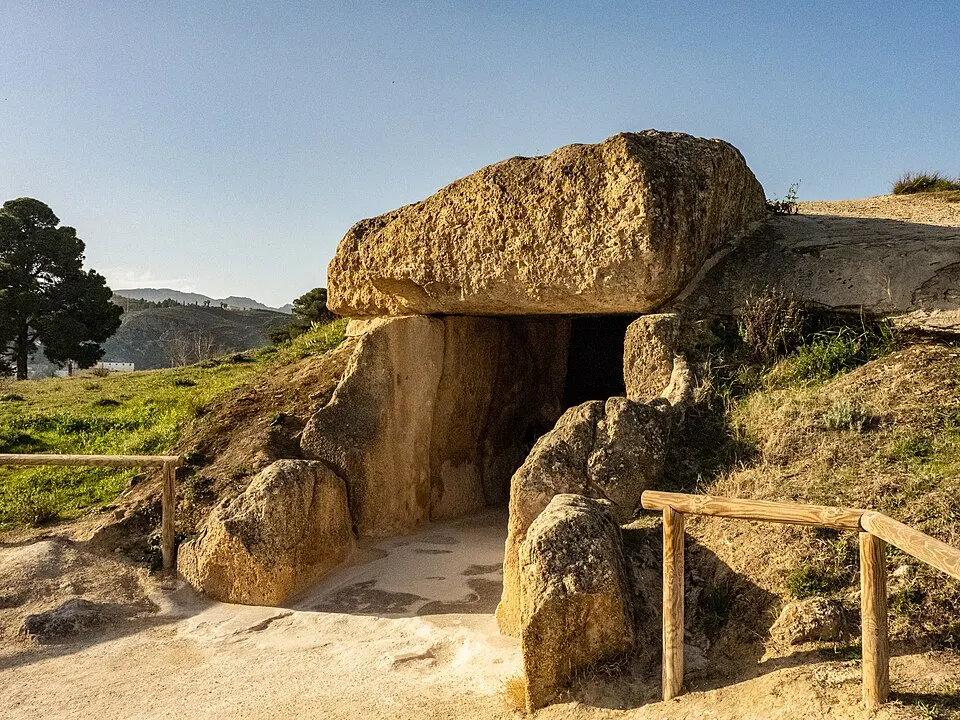 Dolmen de Antequera