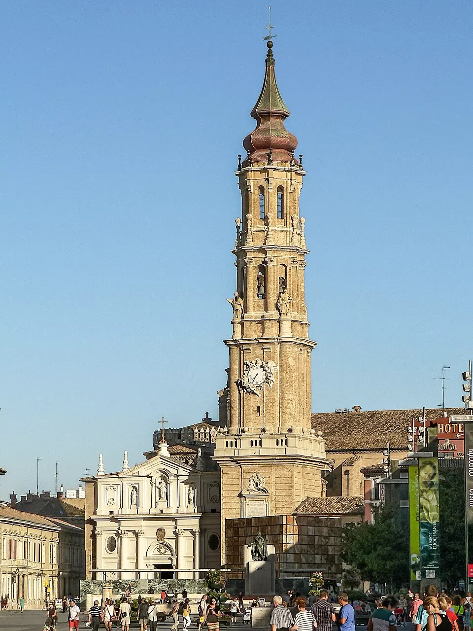 Muro mudéjar de La Seo de Zaragoza