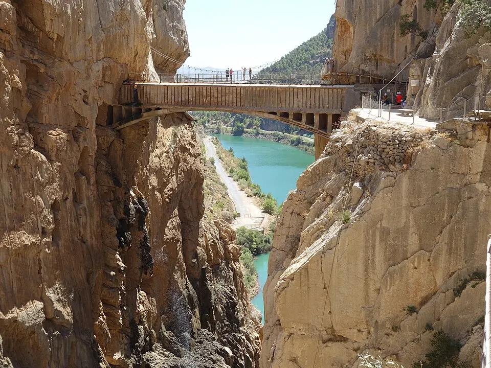 Pasarelas del Caminito del Rey en el Desfiladero de los Gaitanes