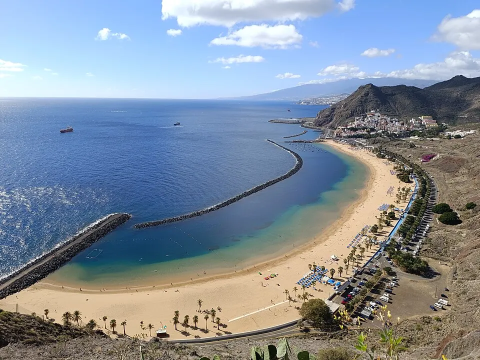Playa de Las Teresitas
