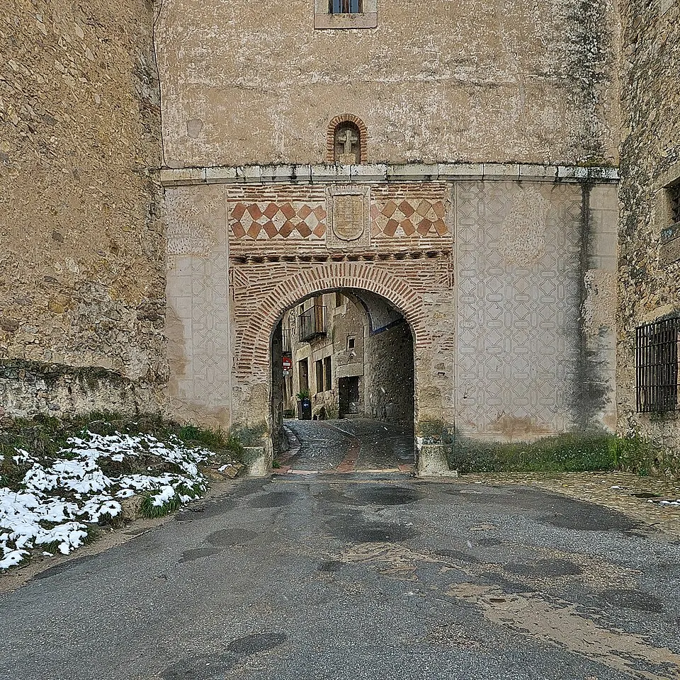 Puerta de la Villa de Pedraza