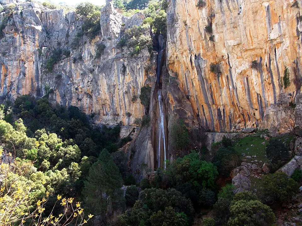 Cascada de Linarejos en la Cerrada del Utrero