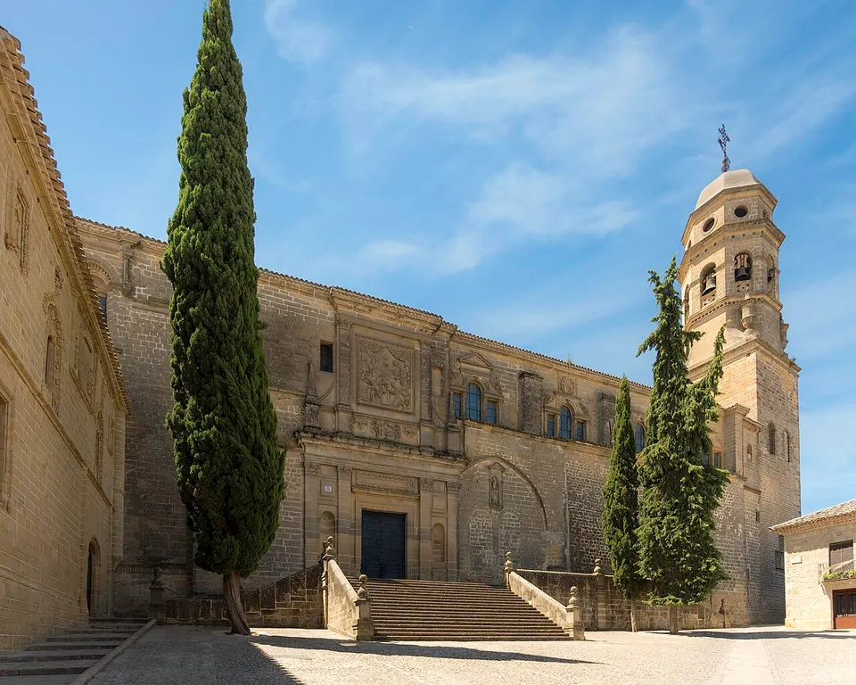 Plaza de Santa María y Catedral de Baeza