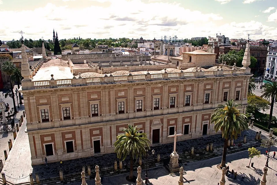Fachada renacentista del Archivo de Indias