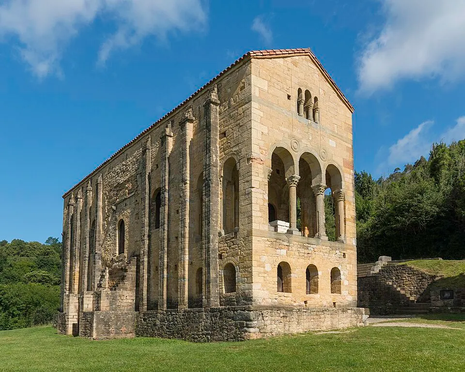 Palacio de Santa María del Naranco