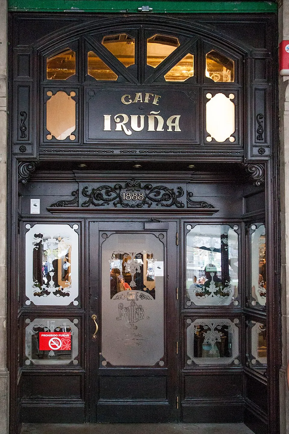 Interior del Café Iruña