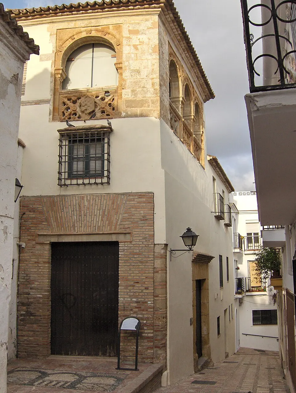 Antiguo Hospital de Bazán, sede del Museo del Grabado